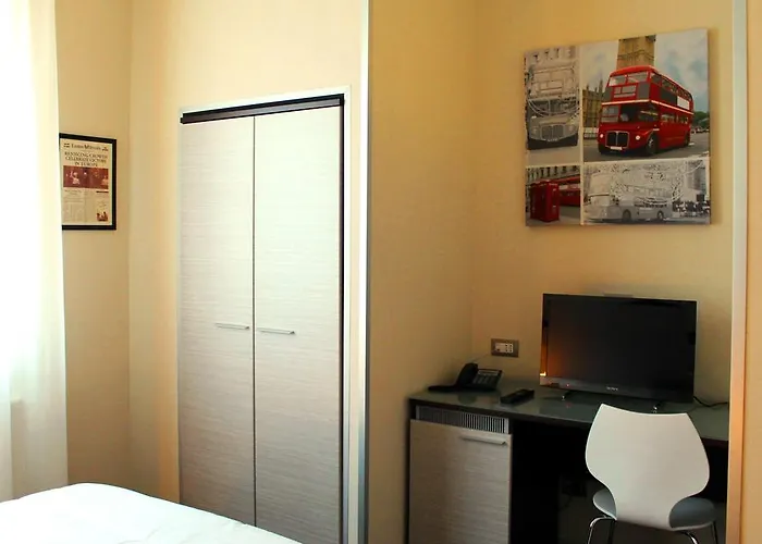 Aleksandr ベッド・アンド・ブレックファスト ブリンディジ